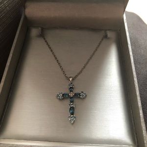 🦋Zales Beautiful Blue and Silver Cross.